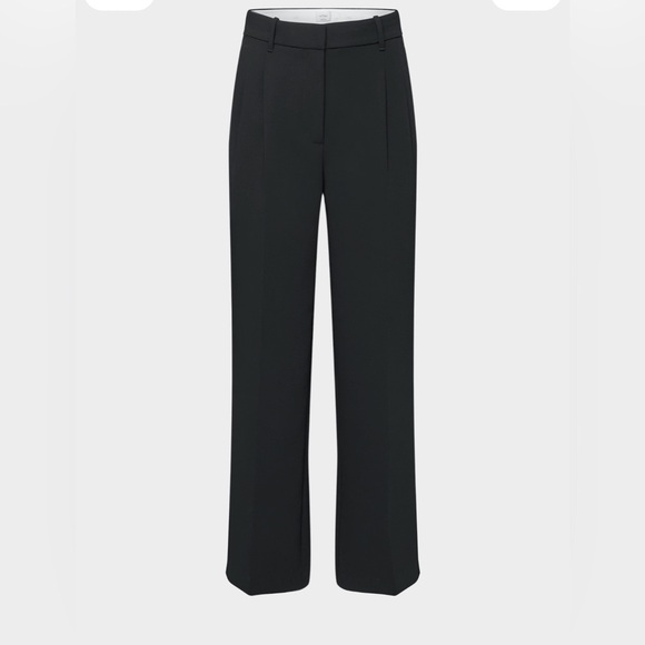 Aritzia Pants - The Effortless Pant™ - Crepette™